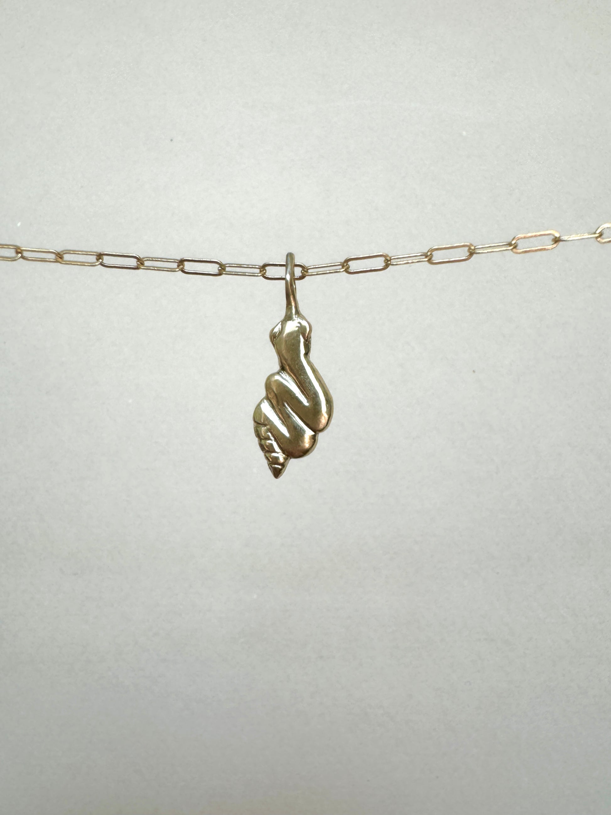 Serica charm - Mellis Fine