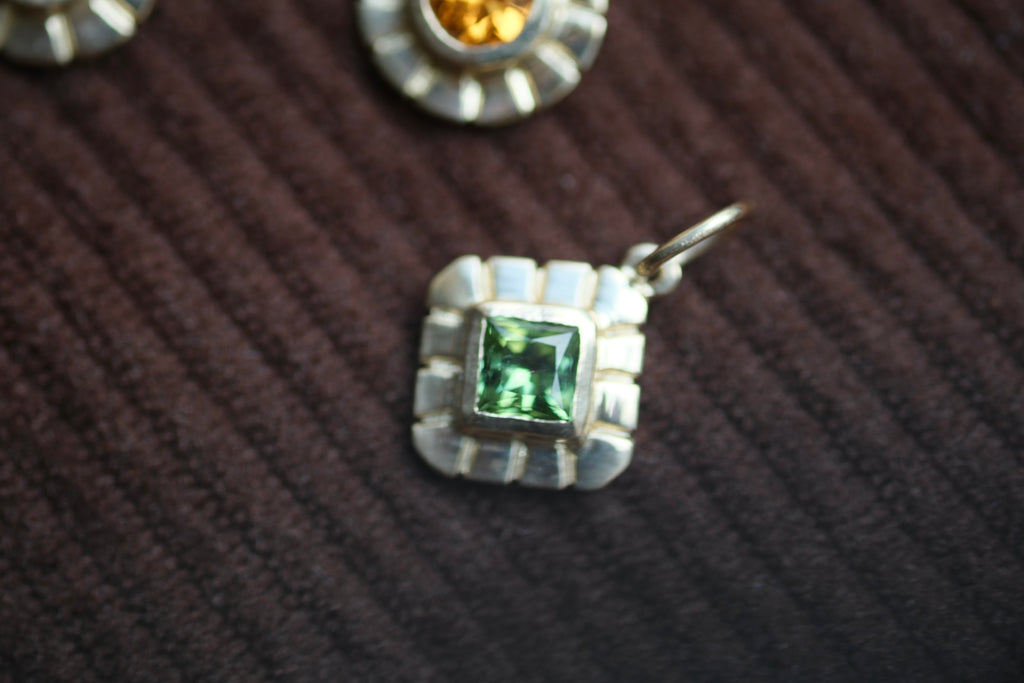 Fluted pendants