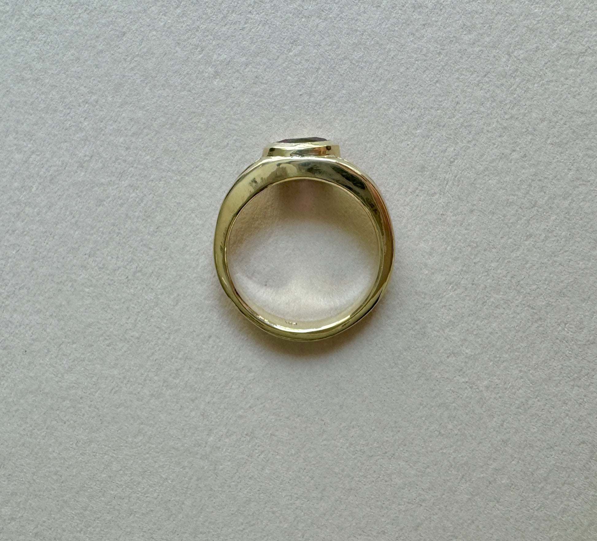 Eterna offset ring - Mellis Fine