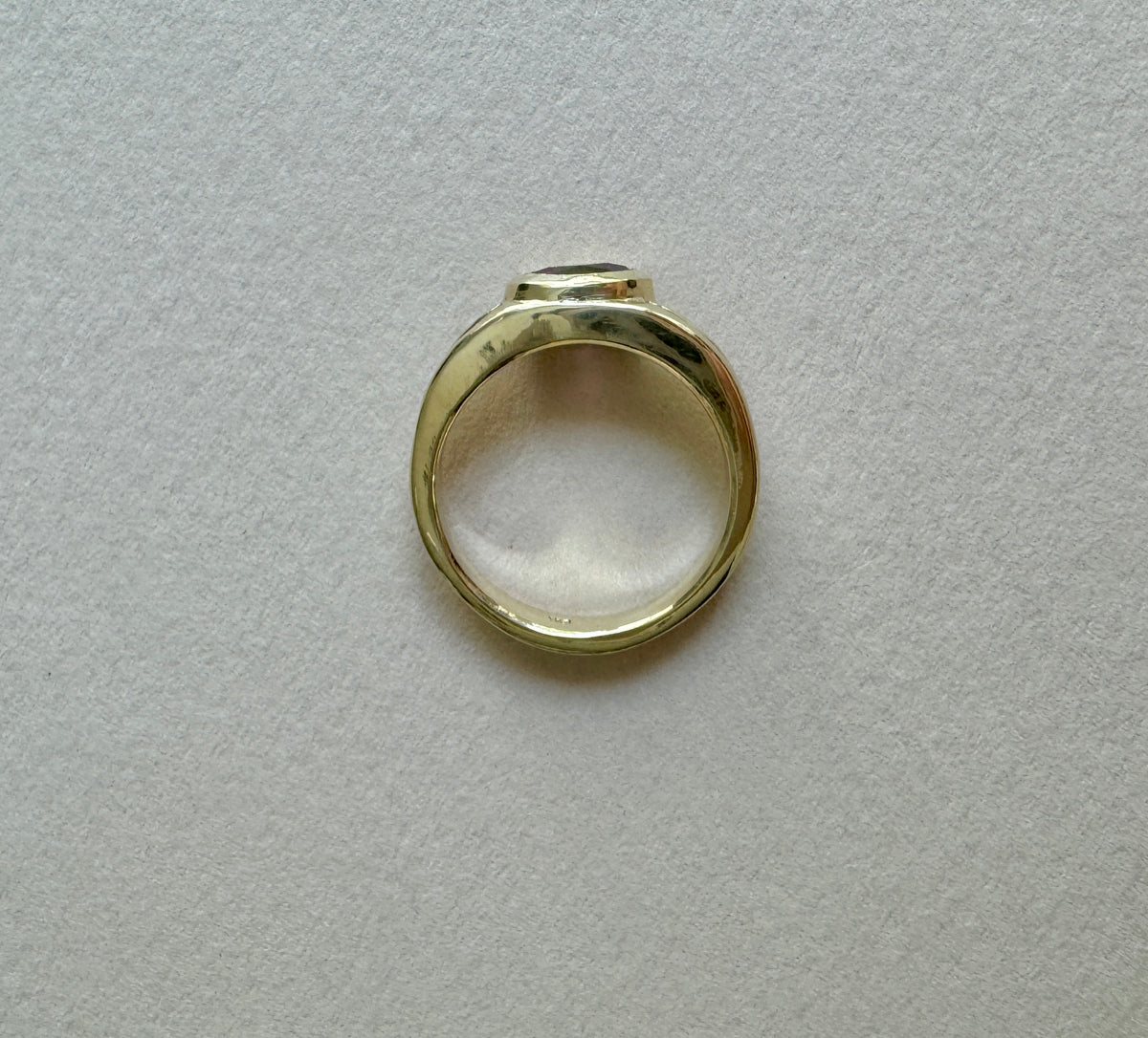 Eterna offset ring - Mellis Fine