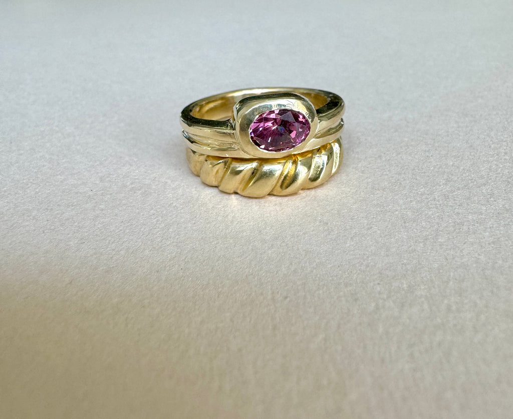Eterna offset ring - Mellis Fine