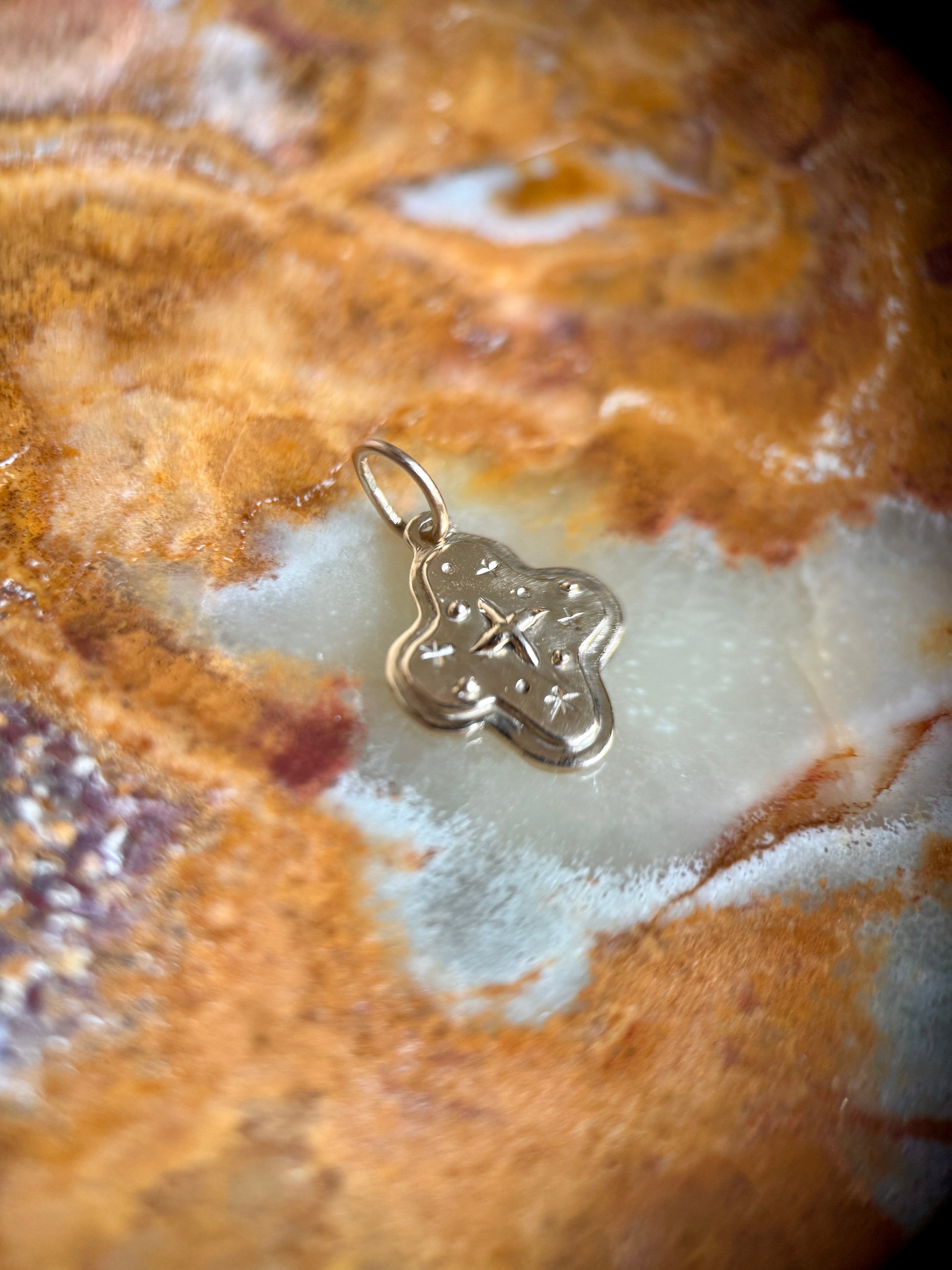 Daydreamer pendant