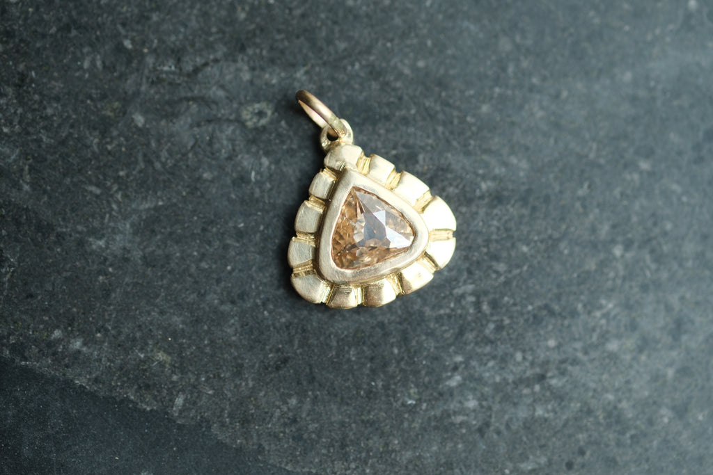 0.97ct trillion diamond fluted pendant