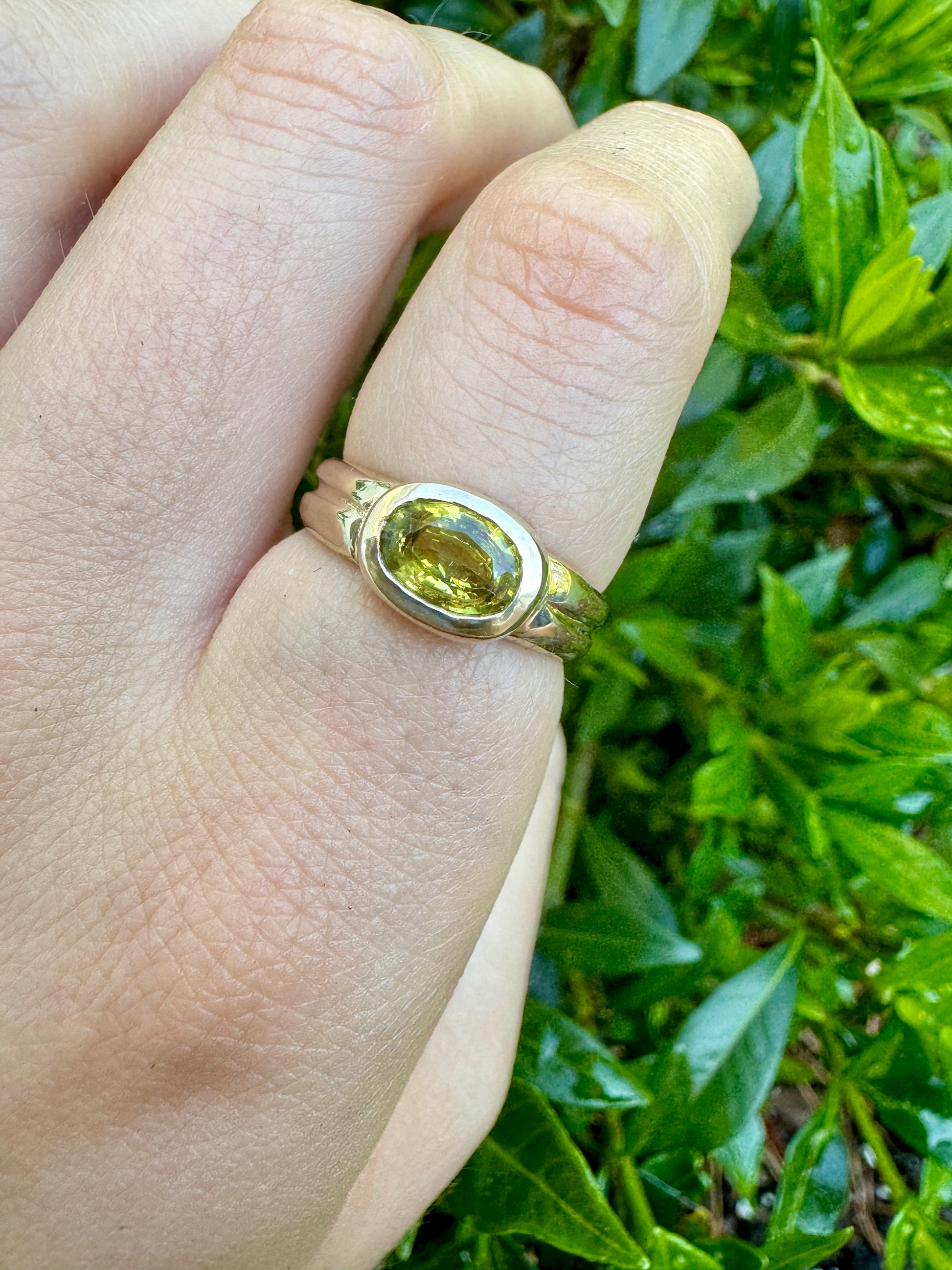 Eterna ring: Chrysoberyl (Size 7.25 - ready to ship) - Mellis Fine