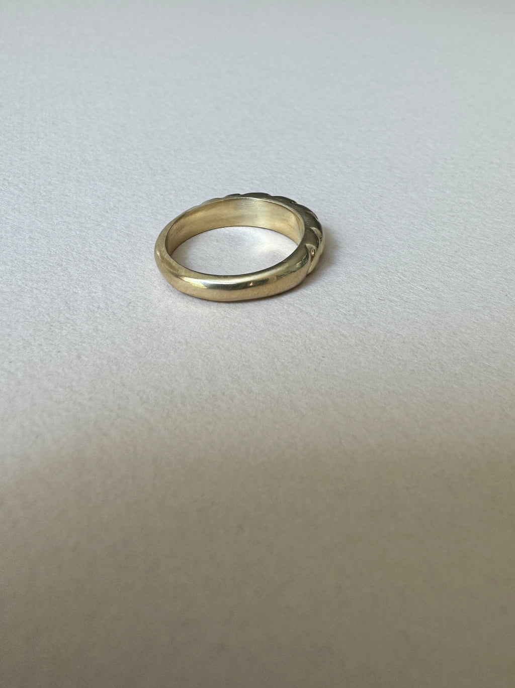 Croissant ring - Mellis Fine
