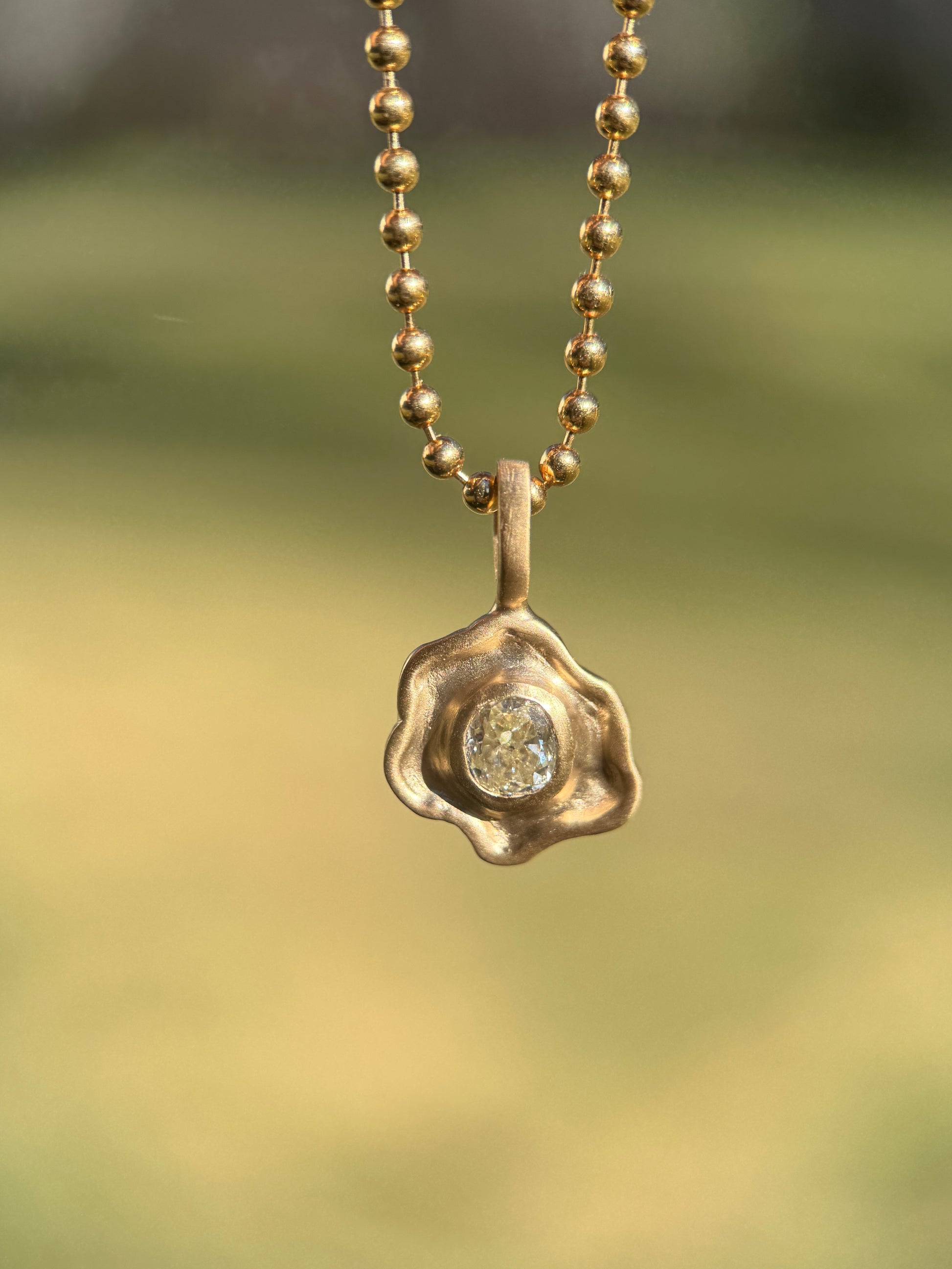 Cloud pendant: Diamond