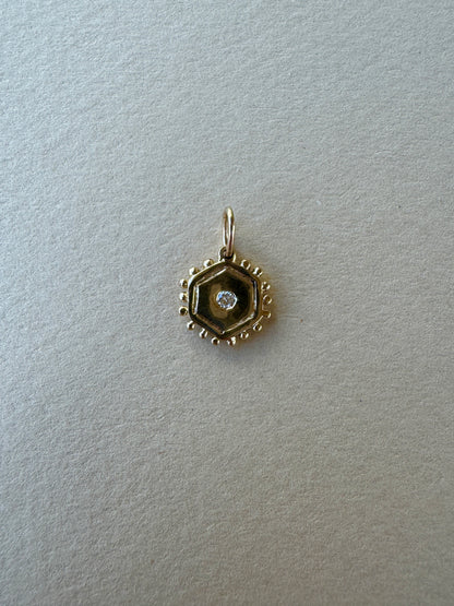 Sweet hive pendant