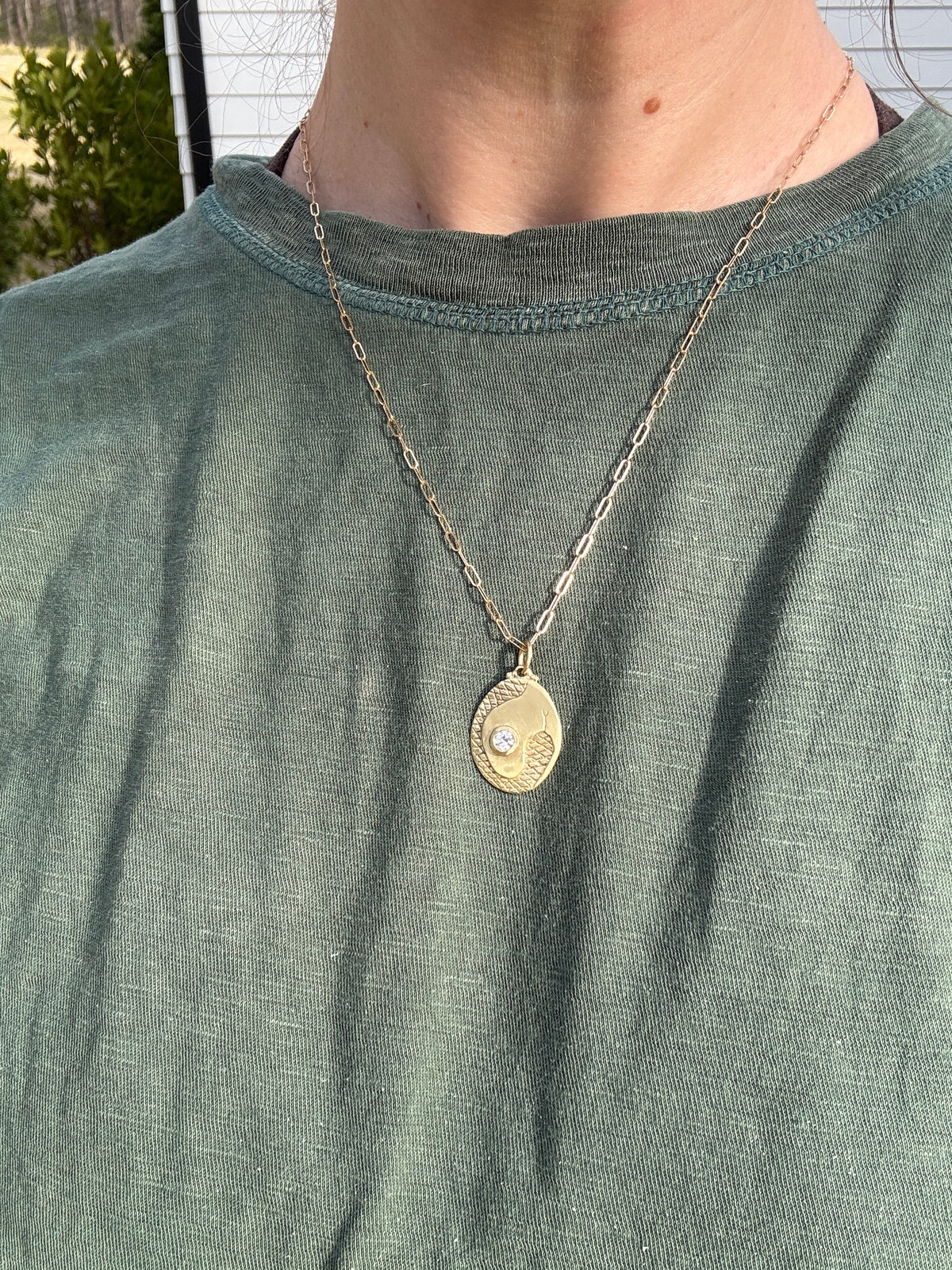 18k Ouro pendant: old euro (ready to ship)