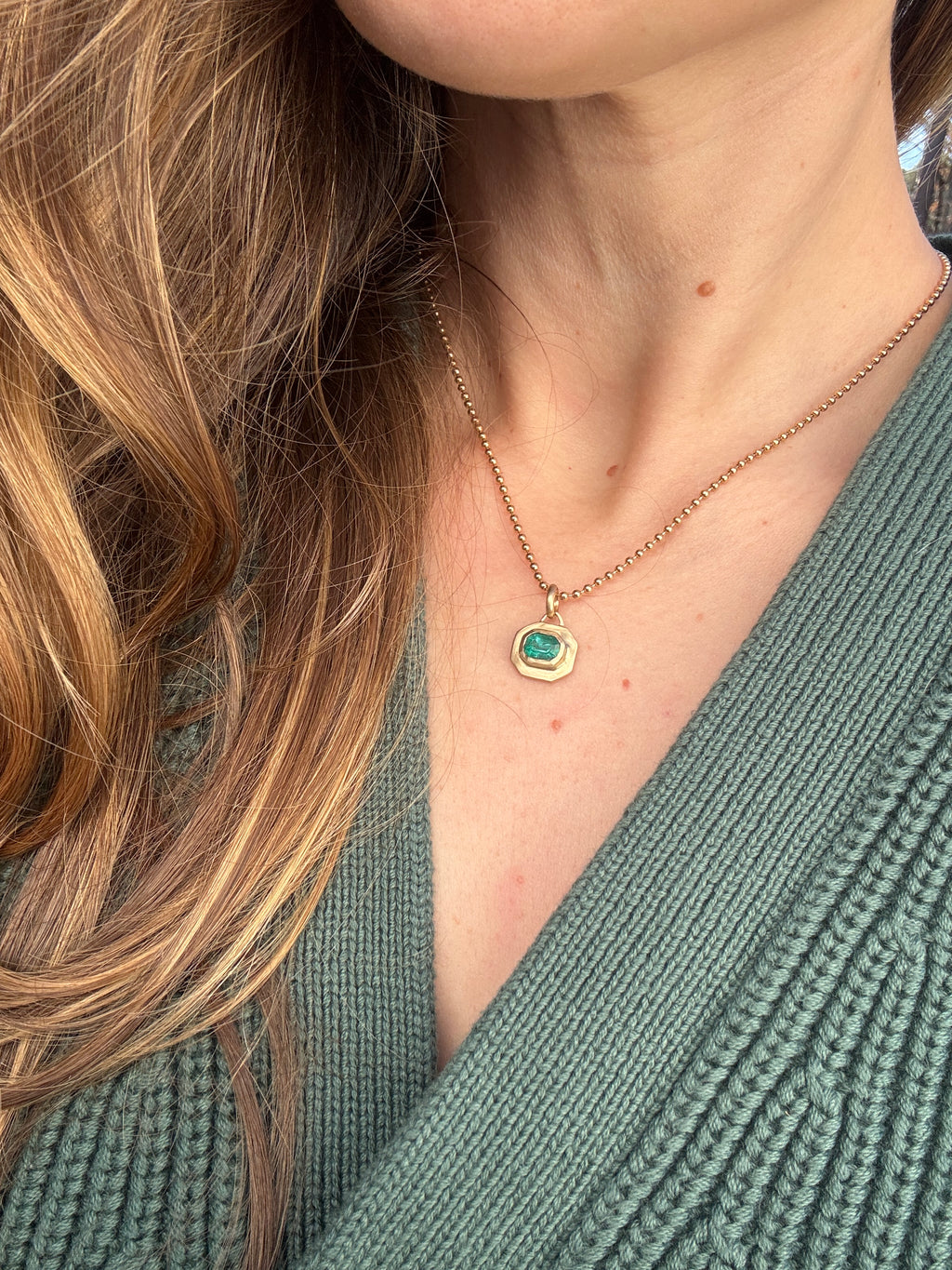 Emerald frame pendant