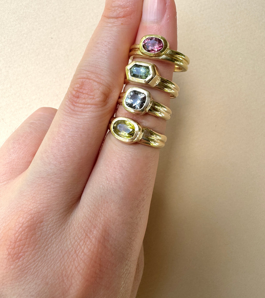 Eterna offset ring - Mellis Fine