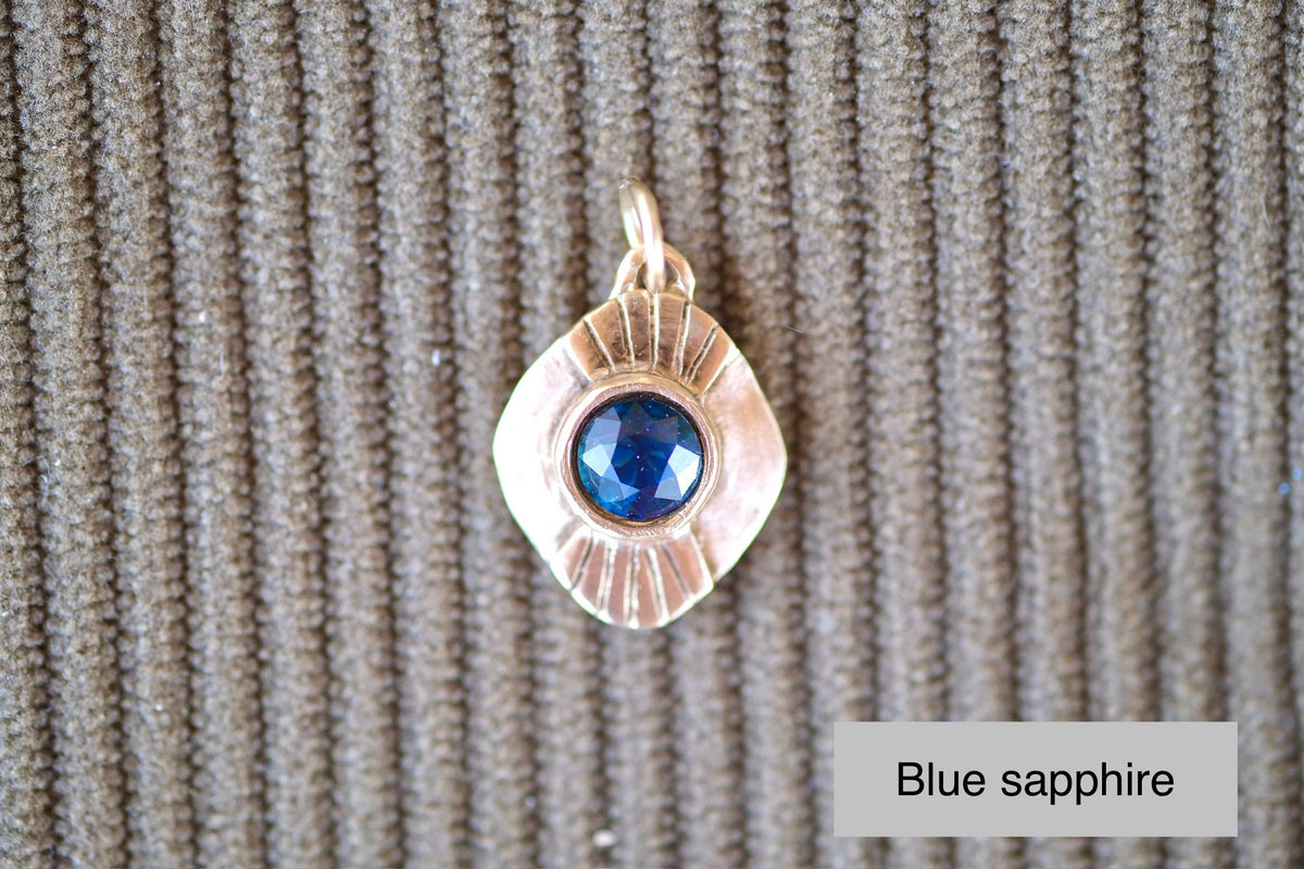 Sorelle II pendant
