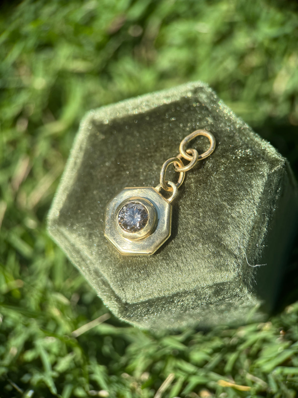 18k Hex pendant: 1ct warm diamond (GIA)