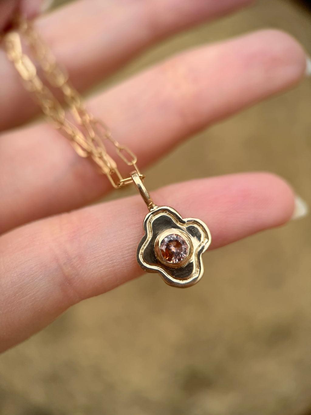 Montana sapphire cloud pendant