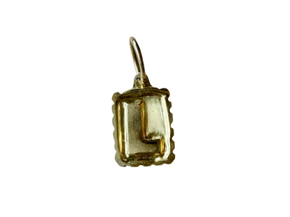 Initial pendant