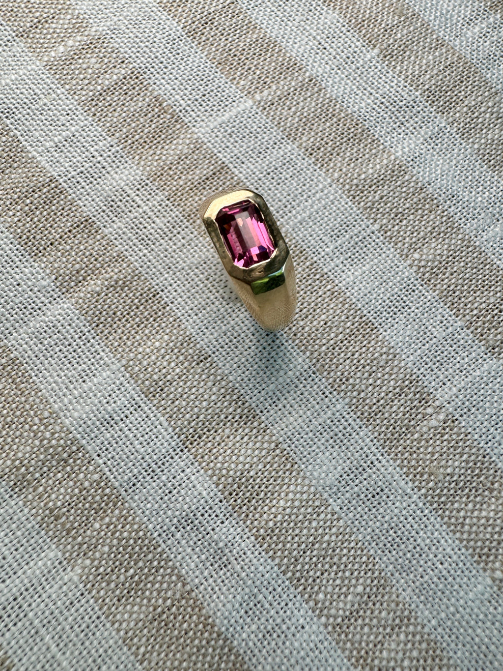 Mira pinky ring (size 4)