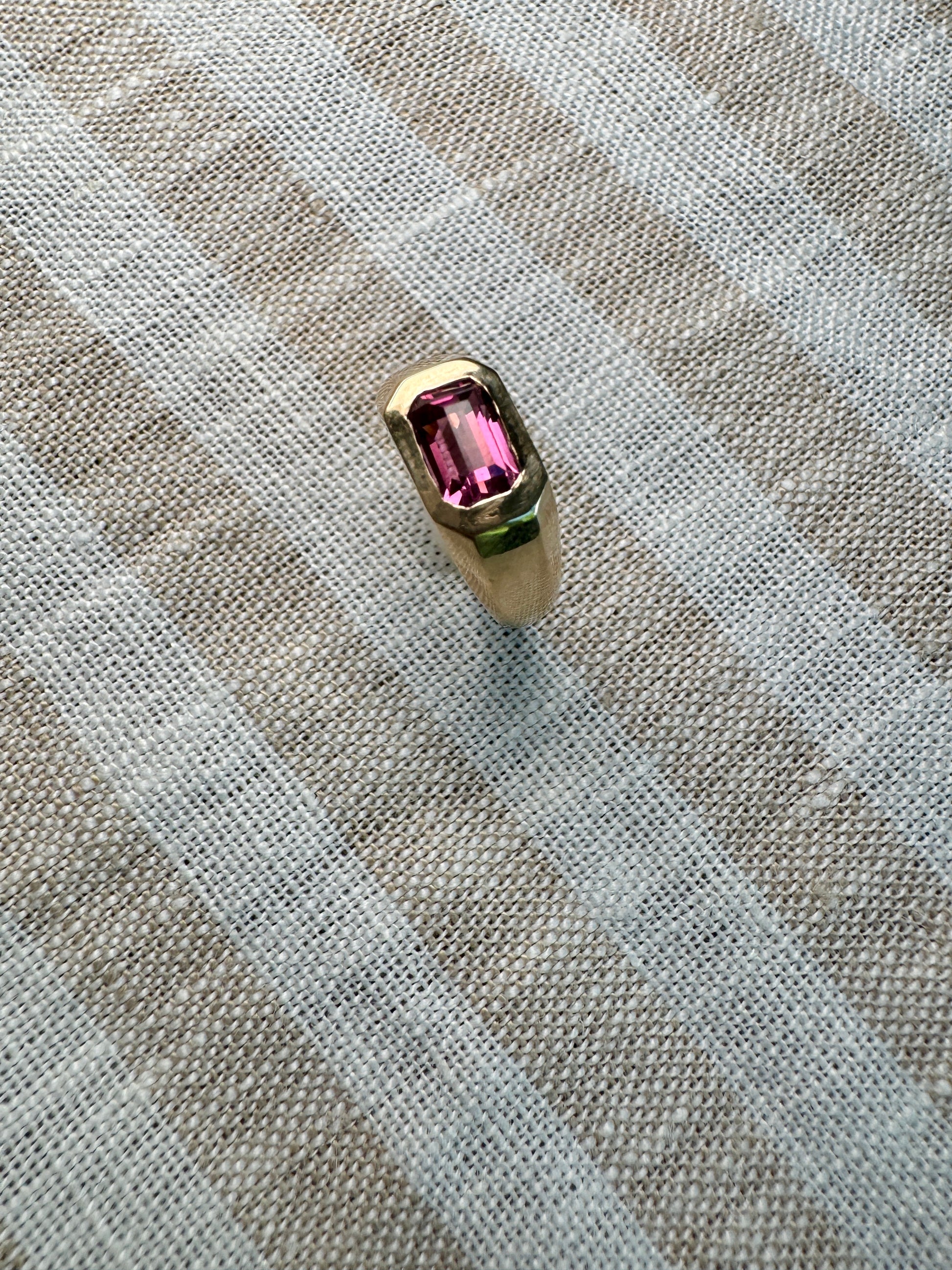 Mira pinky ring (size 4)