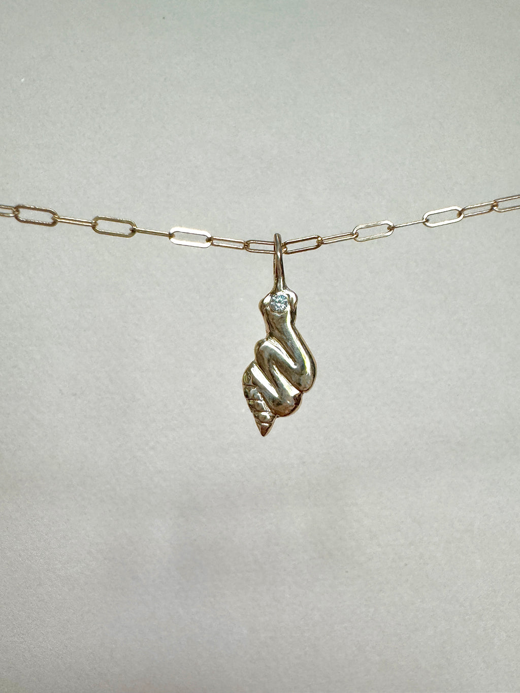 Serica charm - Mellis Fine