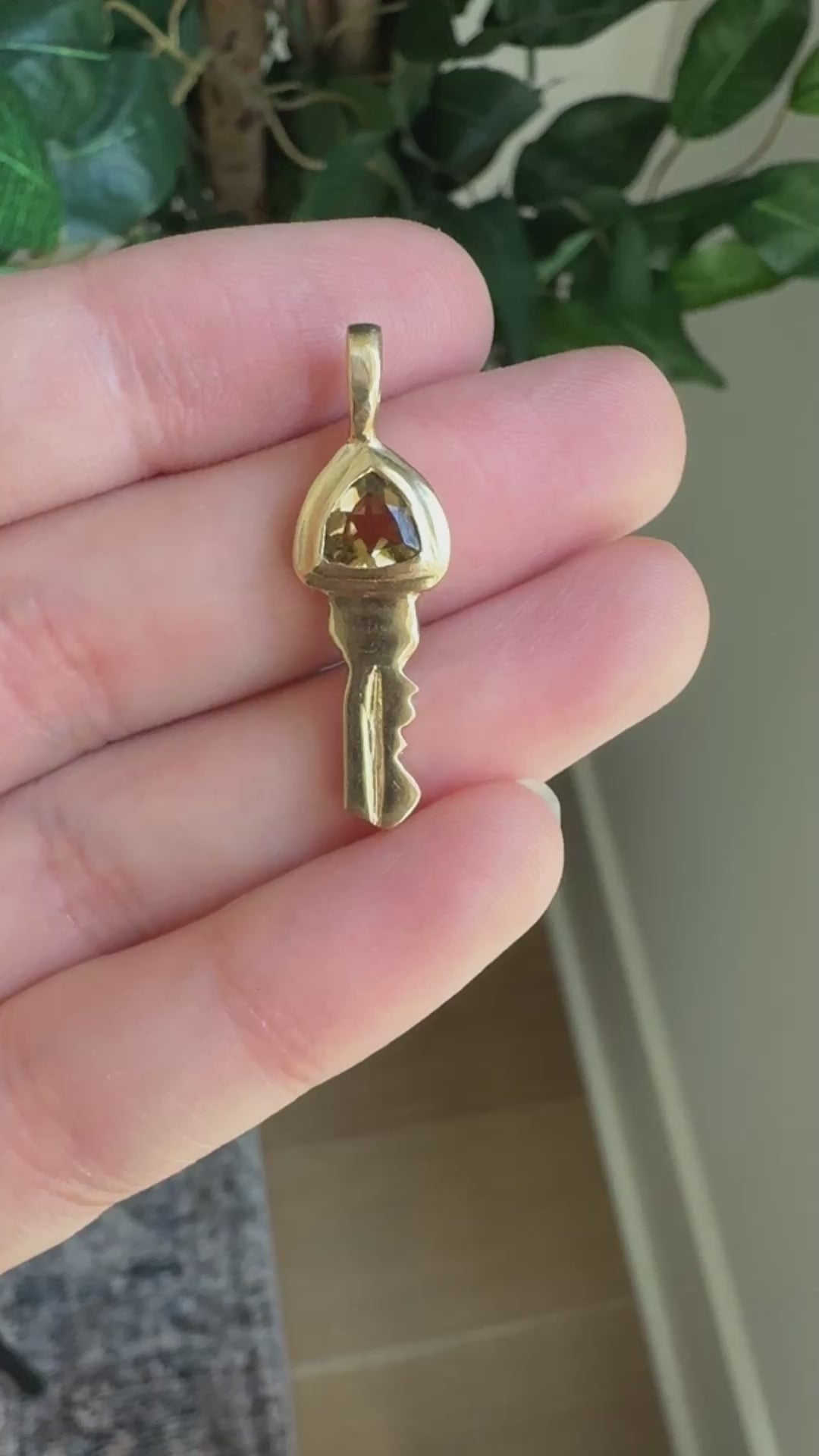 Key: cognac tourmaline