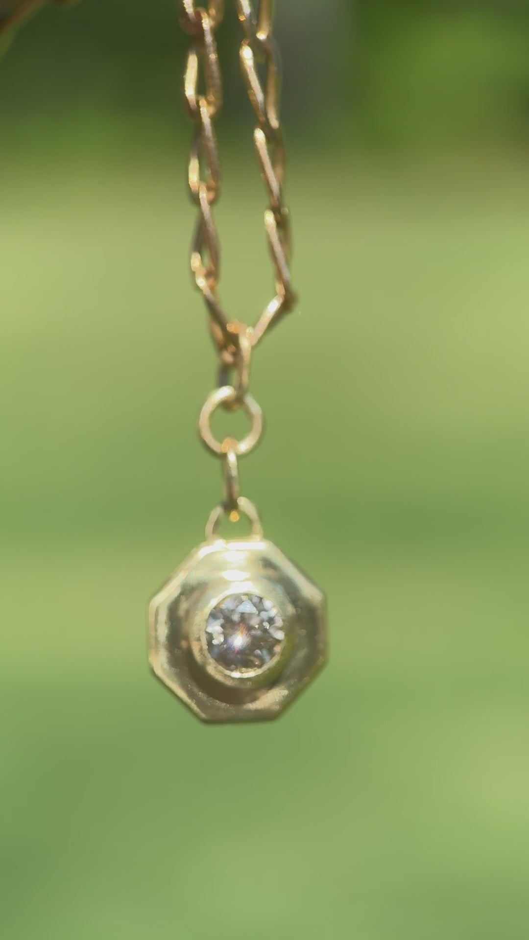 18k Hex pendant: 1ct warm diamond (GIA)